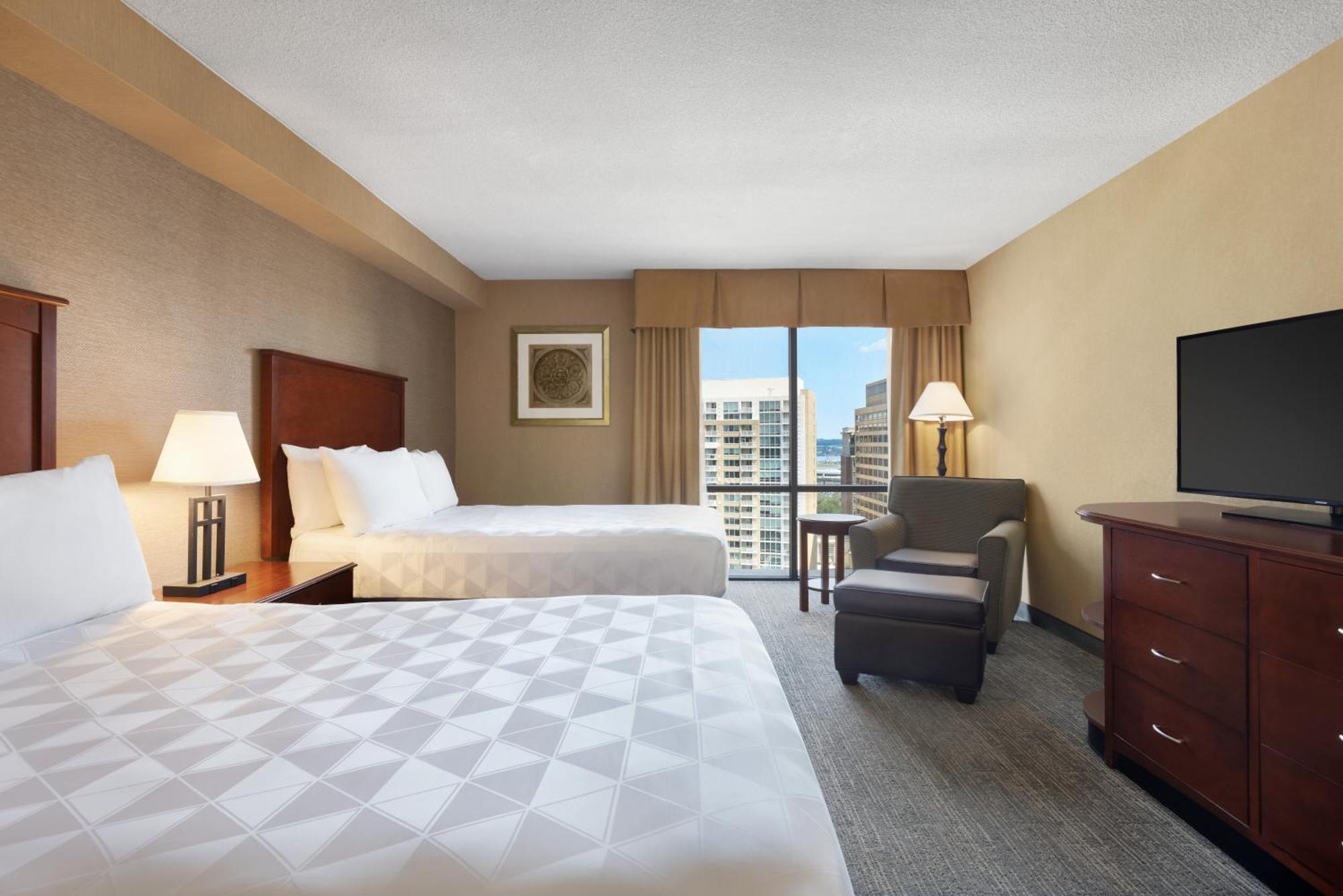 Holiday Inn National Airport/Crystal City By Ihg Arlington Exterior foto